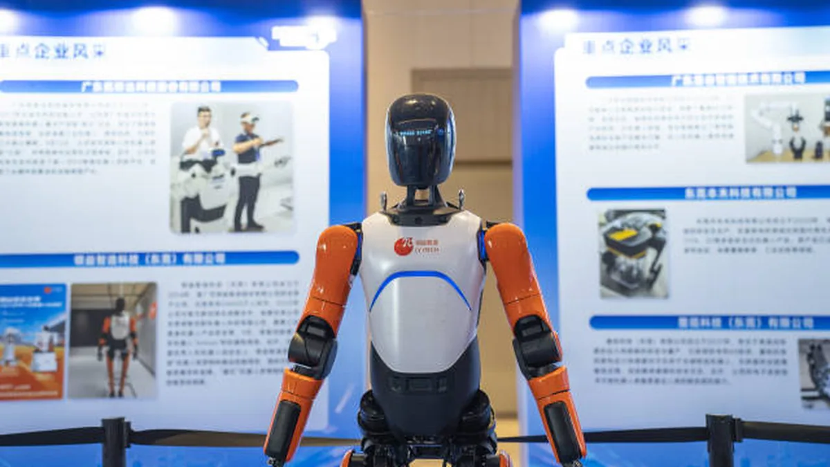 Lingyi iTech humanoid robot